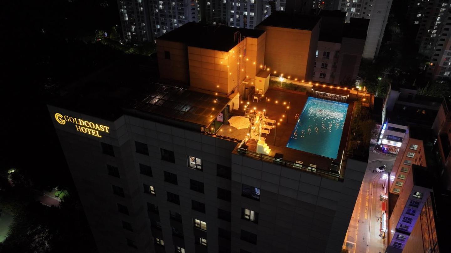 Gold Coast Hotel Incheon Exterior photo